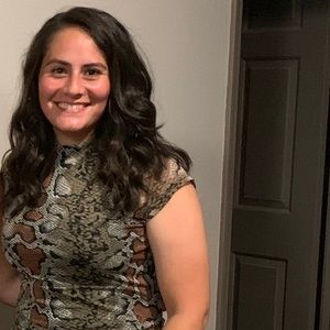 Meet your Posher, Cecilia